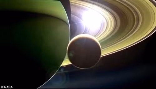 Sự hiện diện của tricarbon là một bất ngờ và có thể giúp hiểu rõ hơn về nguồn gốc sự sống trên Trái Đất.