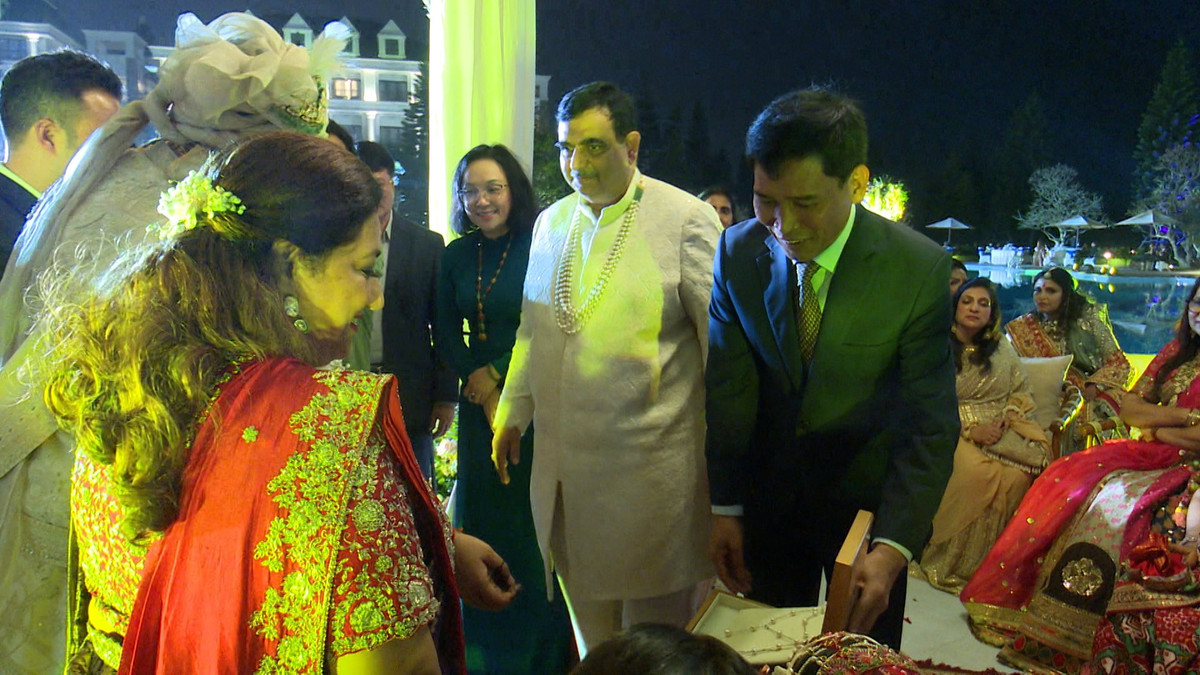 Dam cuoi cua ty phu nguoi An Do o Ha Long-Hinh-2