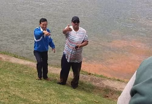 Người đàn ông nước ngoài đã kịp thời cứu sống cháu bé