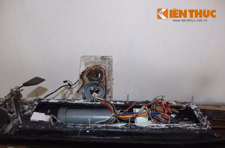 Toàn cảnh “hệ thống” động cơ tàu ngầm.