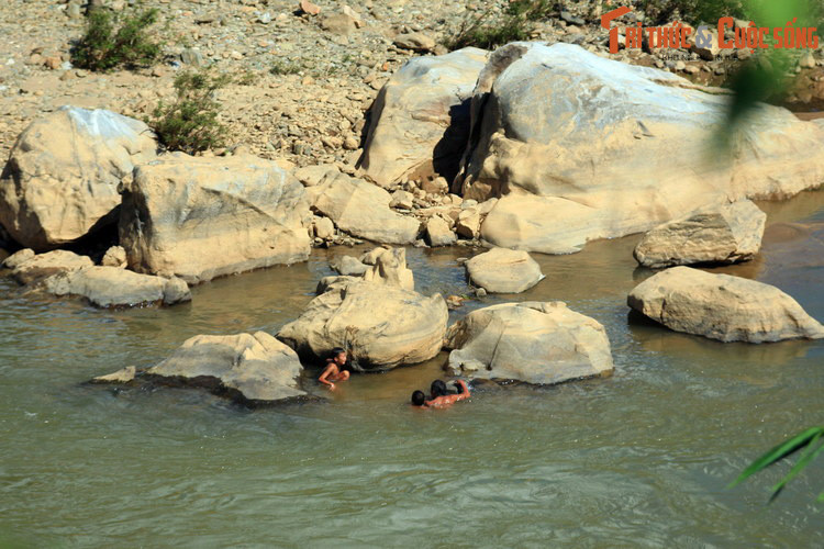 Những thế kỷ sau đó, vùng đồng bằng hình thành từ sông Mã trở thành nơi sinh trưởng của vô số nhân tài kiệt xuất, cũng như vùng đất phát tích của nhiều triều đại phong kiến Việt Nam.