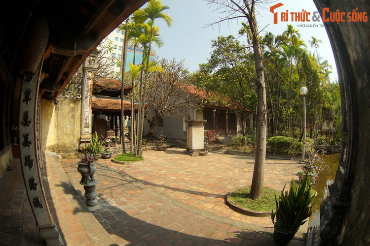 Sau khi triều Tây Sơn sụp đổ, tránh những hệ lụy từ sự chuyển đổi thời đại, nhân dân trong vùng đã đổi tên Tây Sơn tự thành Kim Sơn tự. Tên gọi chùa Kim Sơn tồn tại kể từ khi đó cho đến hôm nay.