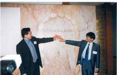 Thái Sùng Tín và Jack Ma.