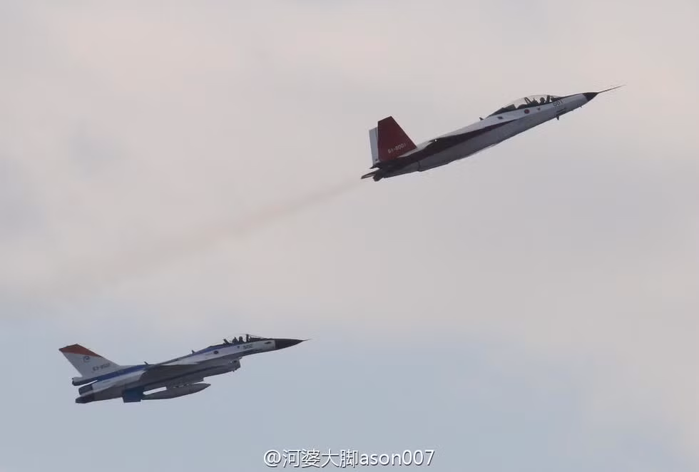 Có hành trình bay tối đa 2900 km và lên tới 3200 km nếu mang theo bình xăng phụ. Những thông số kỹ thuật trên được Nhật Bản công bố từ năm 2008, rất có thể chiếc X-2 2016 vừa mới được thử nghiệm đã có những thay đổi cơ bản về mặt thiết kế. Nguồn ảnh: QQ.