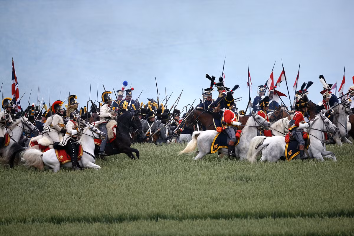 Kỵ binh giao tranh, gần như tất cả các cuộc chiến thời này đều bắt đầu bằng mưa pháo và sau đó là đến màn kỵ binh tiến công. Nguồn ảnh: TA.