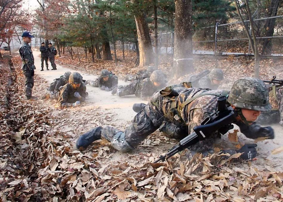 Lực lượng bộ binh Quân đội Hàn Quốc tham gia tập trận. Nguồn ảnh: Sina.