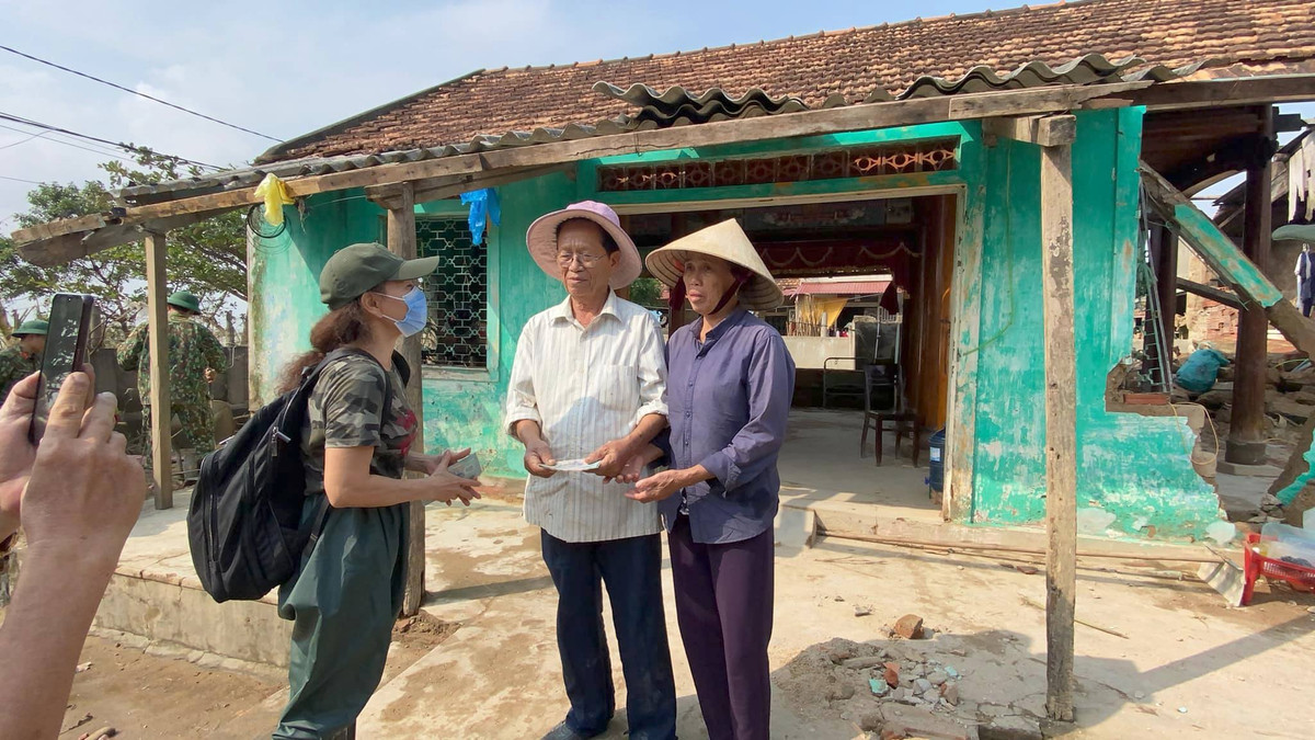 Tran Thanh gui them 3 ty cho me Ho Ngoc Ha cuu tro mien Trung-Hinh-4