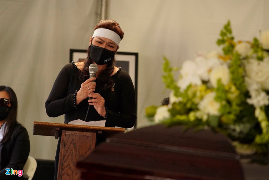 Chia se xuc dong cua vo nghe si Chi Tai trong so tang