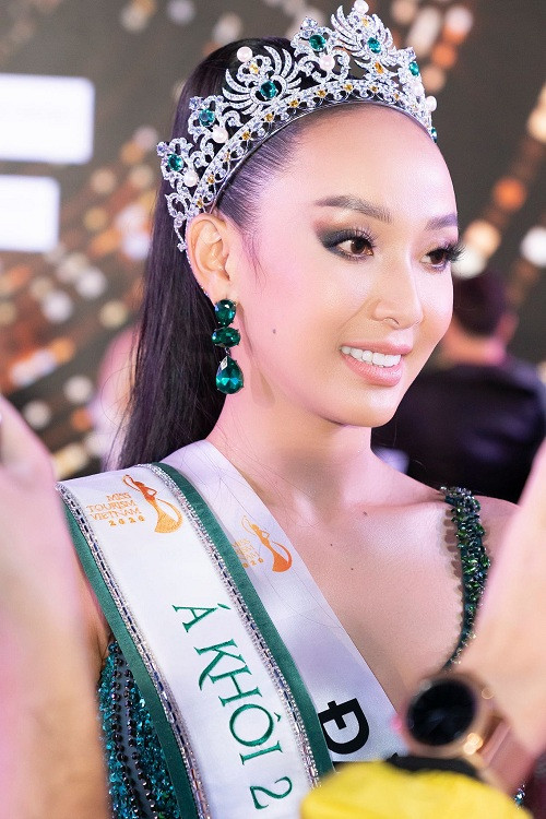 Ngô Mỹ Hải đến từ Đắk Lắk. Cô sinh năm 1994, cao 1m71, số đo 3 vòng 84-64-91. Mỹ Hải hiện là MC, người mẫu tự do.