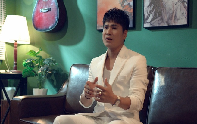 Luong Gia Huy rung dong voi nguoi khac truoc ly hon DJ Chich Choe