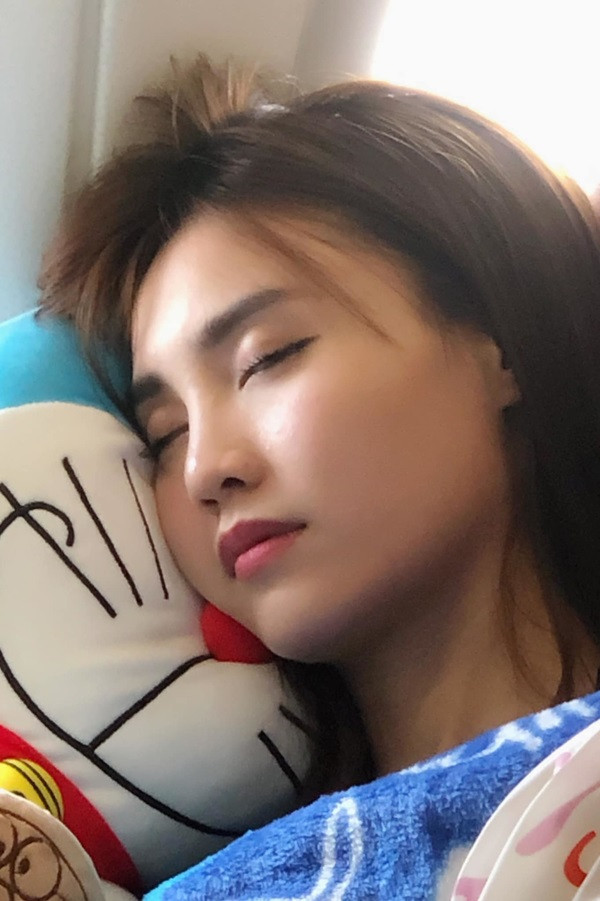 Tuy nhiên, để hạ bệ nhan sắc "ngọc nữ" không phải điều dễ dàng.