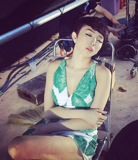 Tóc Tiên vẫn xinh tươi như thường.