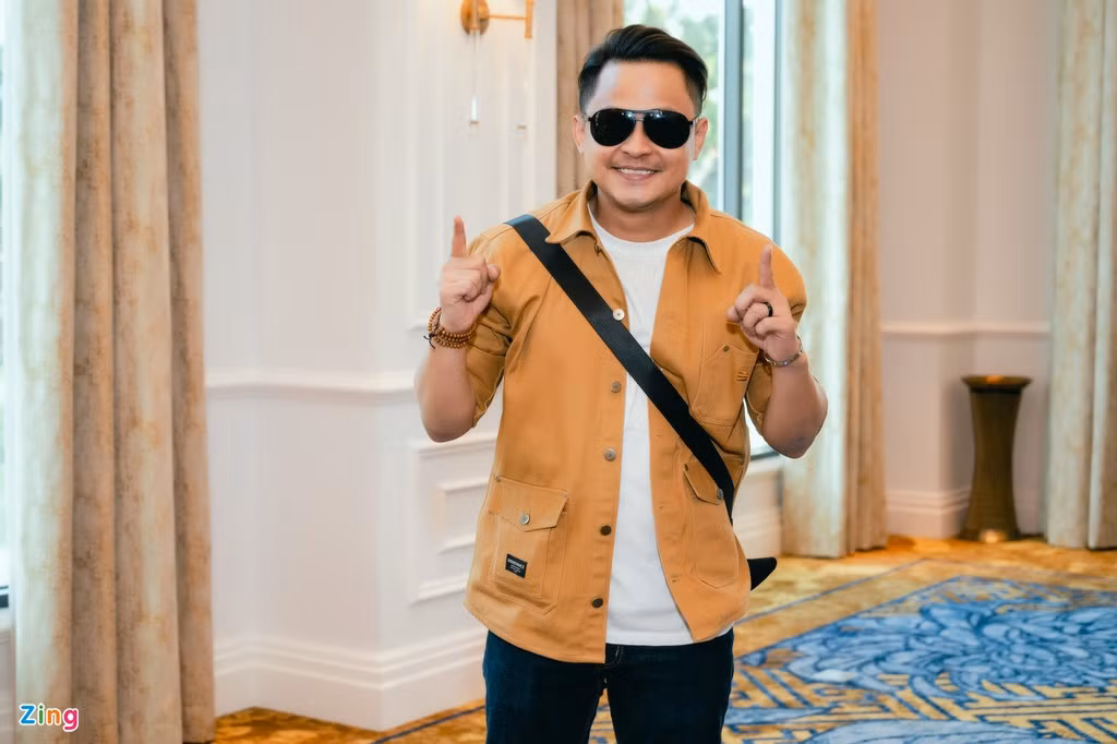 La Thành trở lại sau thời gian khủng hoảng vì nợ nần. Nam diễn viên là bạn thân, từng cùng Trấn Thành lập nhóm hài, đi biểu diễn khi còn học ở Đại học Sân khấu Điện ảnh TP.HCM.