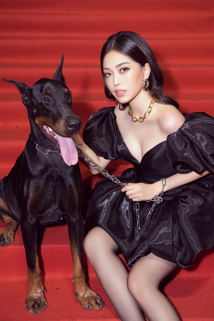 Dat cho khong ro mom toi tham do, A hau Phuong Nga noi gi?