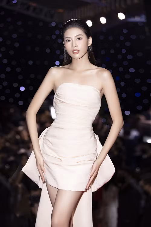 Trước khi trở thành Á hậu 2 Hoa hậu Việt Nam 2020, Ngọc Thảo được biết đến với vai trò người mẫu thời trang.