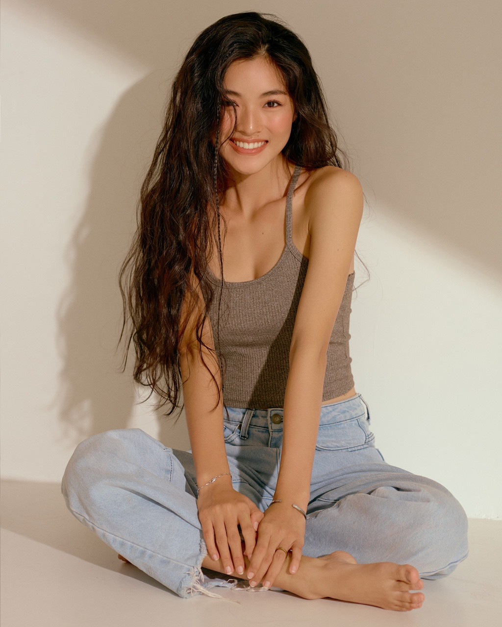 Cô có gương mặt điện ảnh, phù hợp với vai Bích Diễm. Ảnh: NVCC.