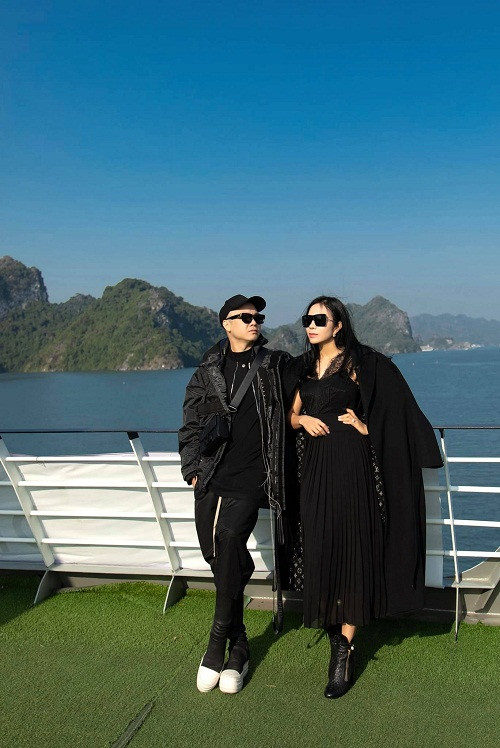 Ngay từ khi tham gia thị trường thời trang, Lưu Nga đã biết đến Đỗ Mạnh Cường và dõi theo con đường thời trang của anh từ những ngày đầu xây dựng tên tuổi cho thương hiệu. Hiện tại, Đỗ Mạnh Cường đã trở thành cái tên đình đám trong làng mốt.