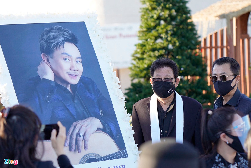 Ông Chí Thiện biết ơn và cảm kích trước tình cảm yêu mến của khán giả dành cho em trai những ngày qua.