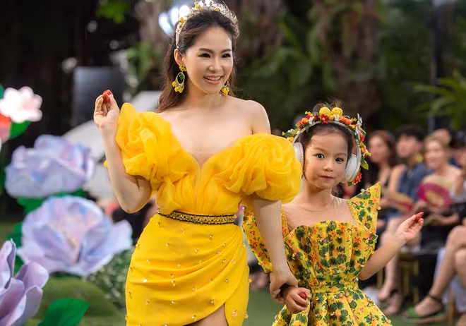 Luong Bich Huu bi rach giac mac truoc buoi ghi hinh-Hinh-2