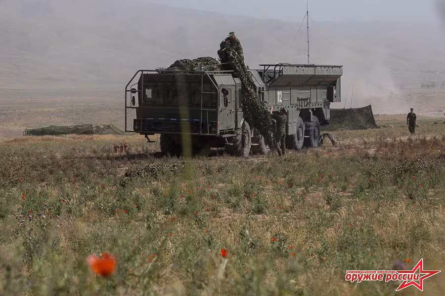 Ước tính, một tổ hợp tên lửa đạn đạo Iskander-E xuất khẩu có giá 30 triệu USD, riêng đạn tên lửa là 5 triệu USD/quả. Nguồn ảnh: Arms-Expo