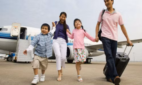 Dang long nghe ke chuyen Tet thoi @