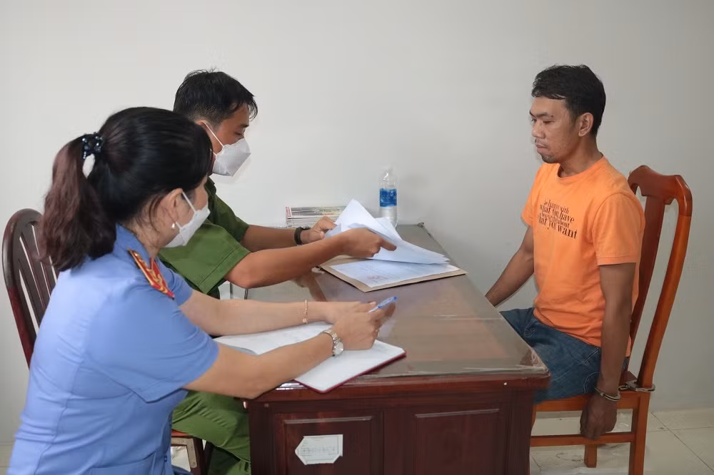 Giet nguoi tinh... rung minh loi khai cac sat nhan