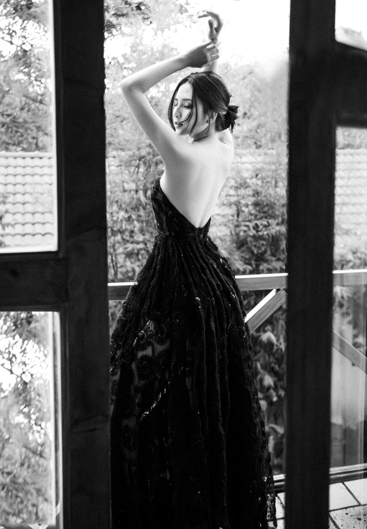 Hậu ồn ào tình ái với nam ca sĩ Jack, Thiên An dần kín tiếng hơn, cô tập trung toàn thời gian vào việc làm mẹ đơn thân và công việc.