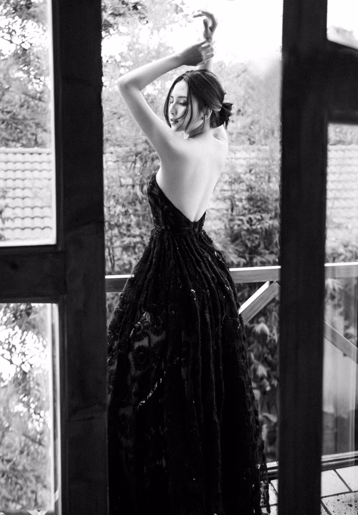 Hậu ồn ào tình ái với nam ca sĩ Jack, Thiên An dần kín tiếng hơn, cô tập trung toàn thời gian vào việc làm mẹ đơn thân và công việc.