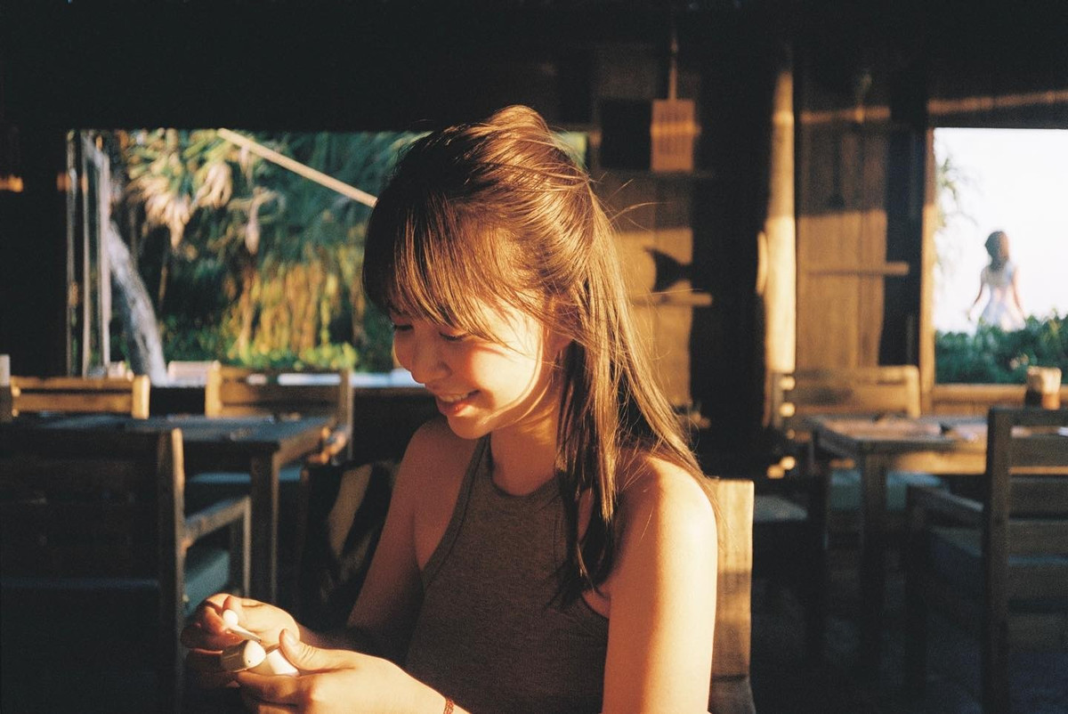 Nhờ vẻ ngoài đáng yêu, xinh xắn và gu thời trang xì tin, xịn sò bộ ba trở thành hiện tượng mạng có một lượng fan khủng không thua kém bất kỳ ca sĩ hay diễn viên nào lúc bấy giờ.