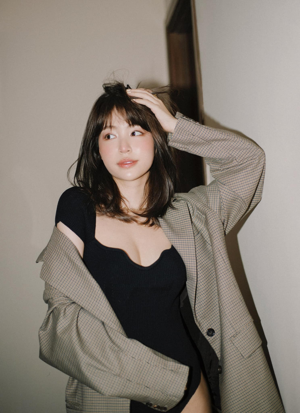 Đây có thể xem là một cú chuyển đổi hình ảnh khá thành công của Mẫn Tiên từ hình tượng một hot teen đến một cô gái trưởng thành cuốn hút. Ảnh: FBNV