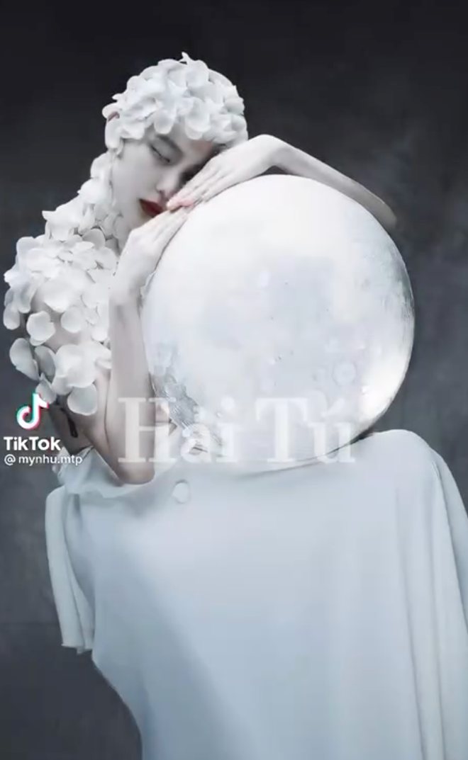 Không nhận được sự ủng hộ, bộ ảnh này của Hải Tú lại gây ra nhiều tranh cãi về ngoại hình. Theo nhiều khán giả, Hải Tú không hề hợp với kiểu hoá trang này.