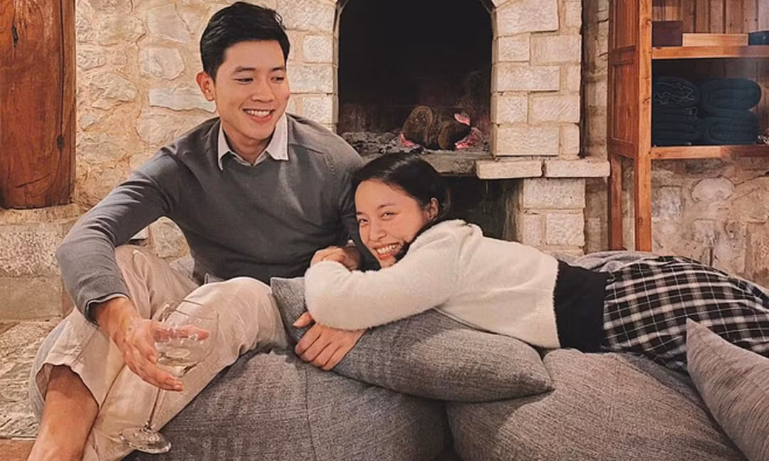 Sự "lầy lội" của Quang Đạt và Hà Trúc trong tình yêu là điểm nhấn giúp mối tình này được mọi người chú ý nhiều hơn. Ảnh: Tổng hợp