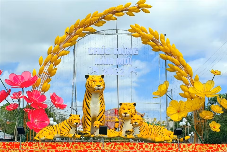 Đến hẹn lại lên, thời điểm cuối năm âm lịch thường là dịp mà netizen lại "rình mò" những linh vật đại diện cho năm kế tiếp tại địa phương mình để khoe cùng mọi người. Ảnh: Nhật Hồ