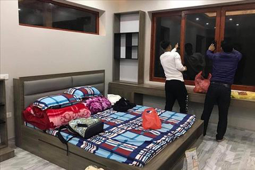 Căn nhà khang trang mọc giữa núi rừng là tâm nguyện và lời hứa của tiền đạo Hà Đức Chinh với người bố đã khuất.