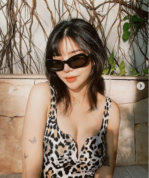 Hiện tại, Hạt Mít đang là chủ cửa hàng làm đẹp trong và ngoài nước.