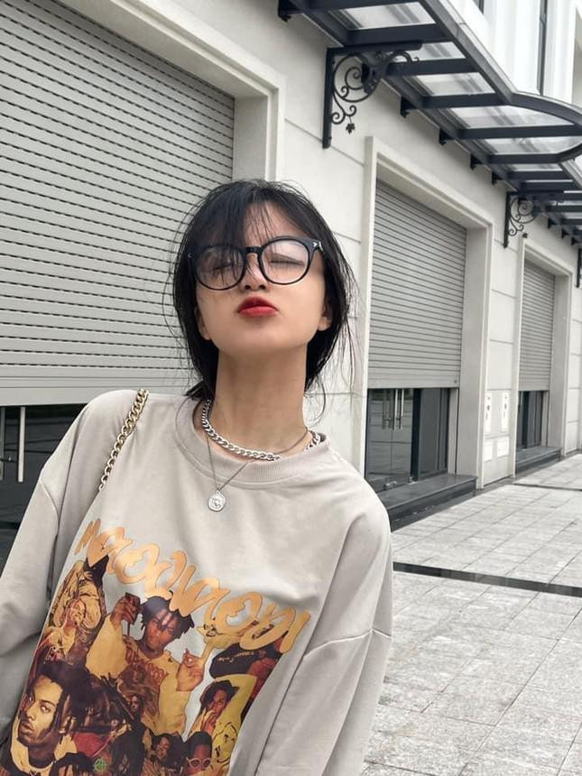 Tài khoản TikTok cá nhân của Lan Hương lại có đến 2,3 triệu theo dõi với 40,8 triệu lượt thích.