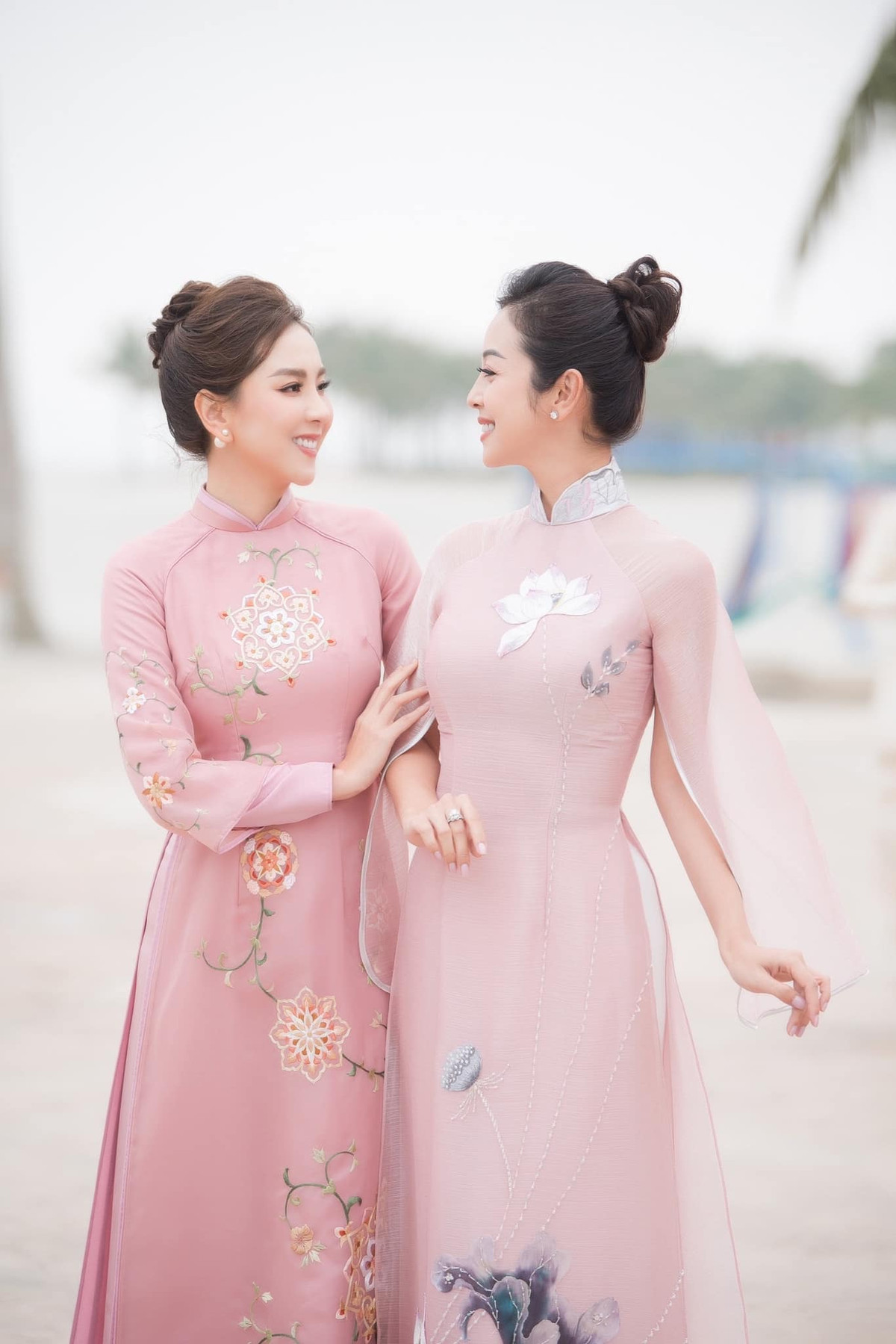 Khoảnh khắc này ngay lập tức gây chú ý. Cư dân mạng gọi hình ảnh trên là "bầu trời nhan sắc" bởi quy tụ toàn người đẹp.