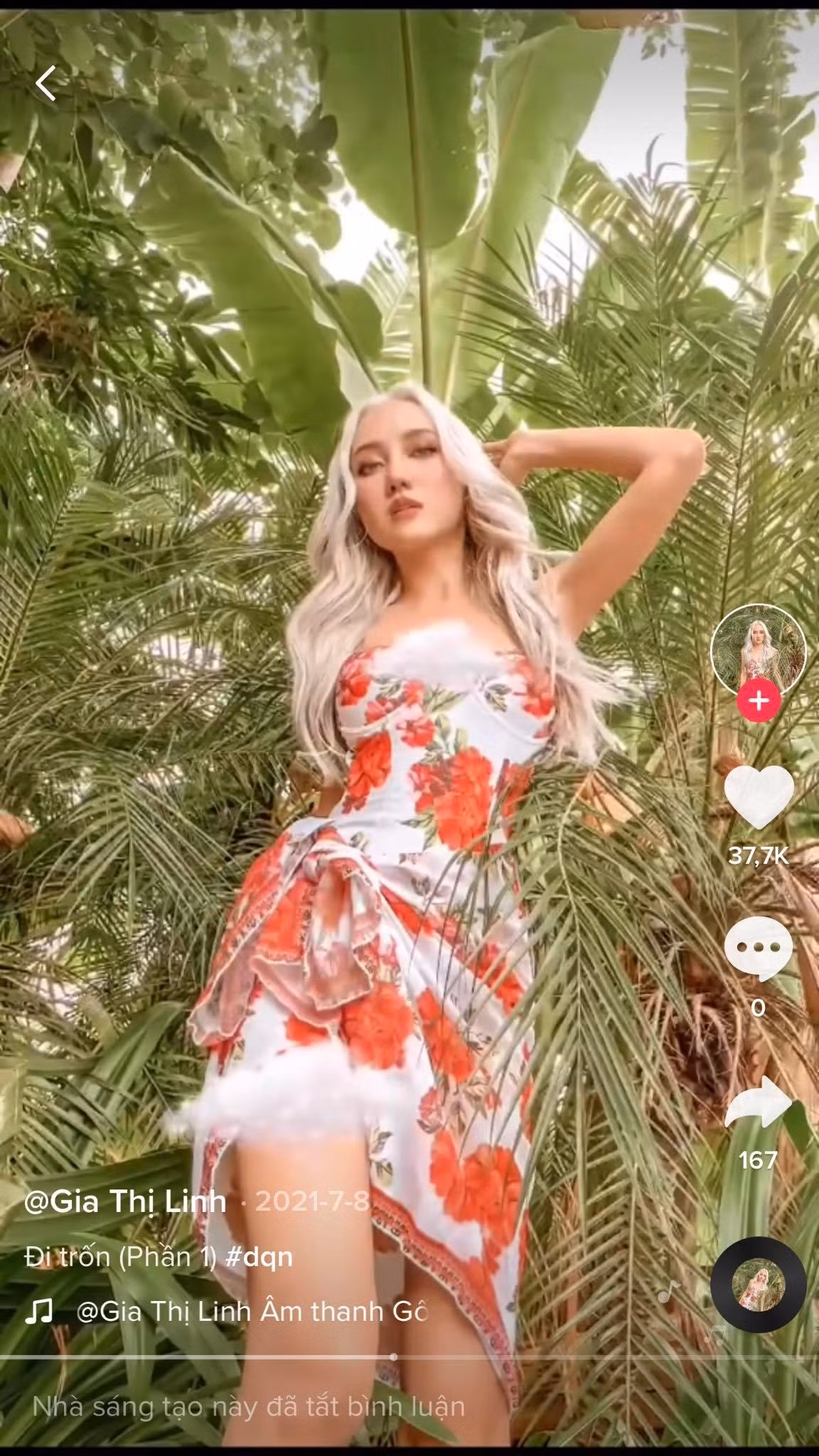 Hot girl Gia Thị Linh sở hữu khuôn mặt xinh đẹp cùng body nóng bỏng, gợi cảm "đốt mắt" người nhìn.