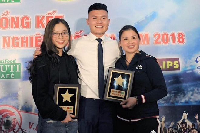 Hiện tại Nhật Lê tập đang tập trung vào những dự án riêng và không còn vướng bận quá nhiều đến Quang Hải.