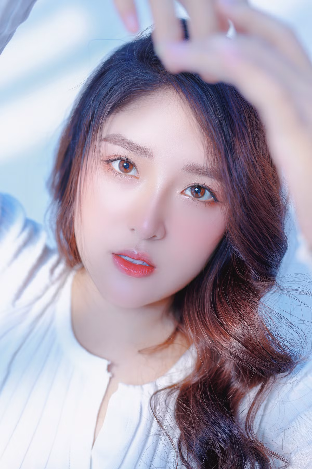 Về sự nghiệp giảng dạy, Thanh Nga dự định học lên cao hơn, học thêm ngôn ngữ và trau dồi thêm nhiều kiến thức chuyên môn hơn nữa để trình độ bản thân được tốt hơn. "Vì đương nhiên nếu giáo viên giỏi và biết cách truyền đạt tốt thì học trò của mình chắc chắn sẽ giỏi", cô nàng cho biết.