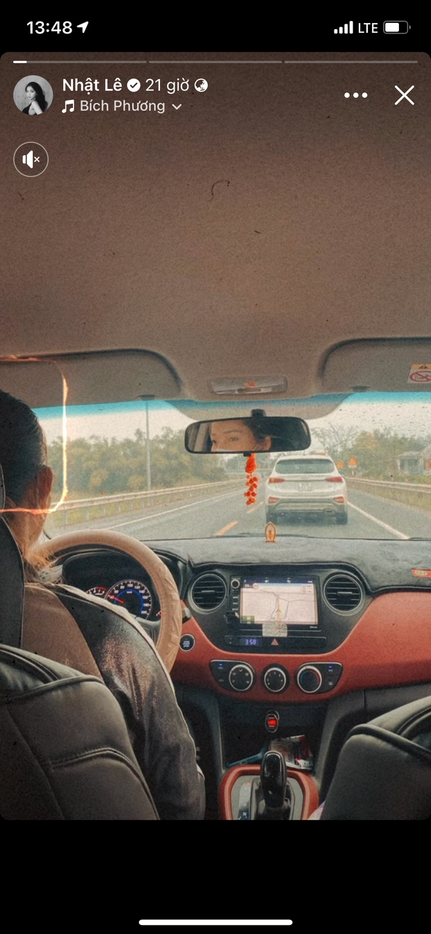 Thông tin và hình ảnh trong đám cưới của Nhật Lê khiến netizen vô cùng bất ngờ bởi trước ngày vui cô nàng không để lộ bất cứ "hint" gì.