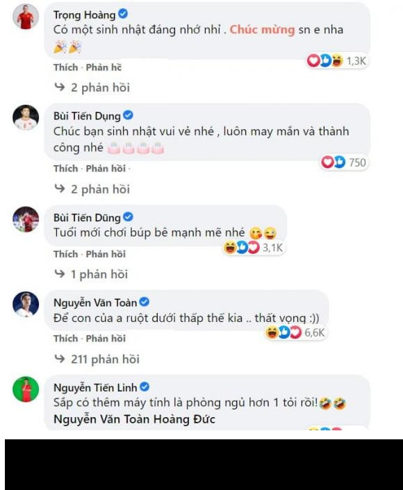 Nhiều cầu thủ khác của đội tuyển Việt Nam như Tiến Linh, Văn Toàn, Bùi Tiến Dũng,...đều gửi chúc mừng và chúc sức khỏe đến Hoàng Đức.