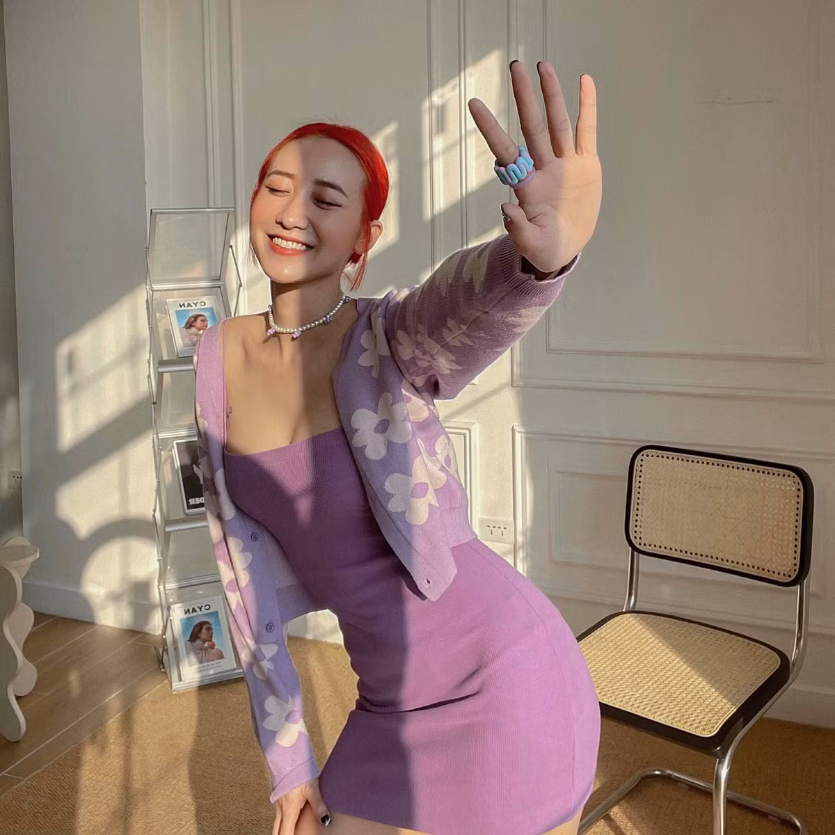 Không chỉ gây ấn tượng bởi nhan sắc xinh đẹp, gu mặc thời thượng, sang chảnh, hot girl Hà thành còn sở hữu vóc dáng nóng bỏng.