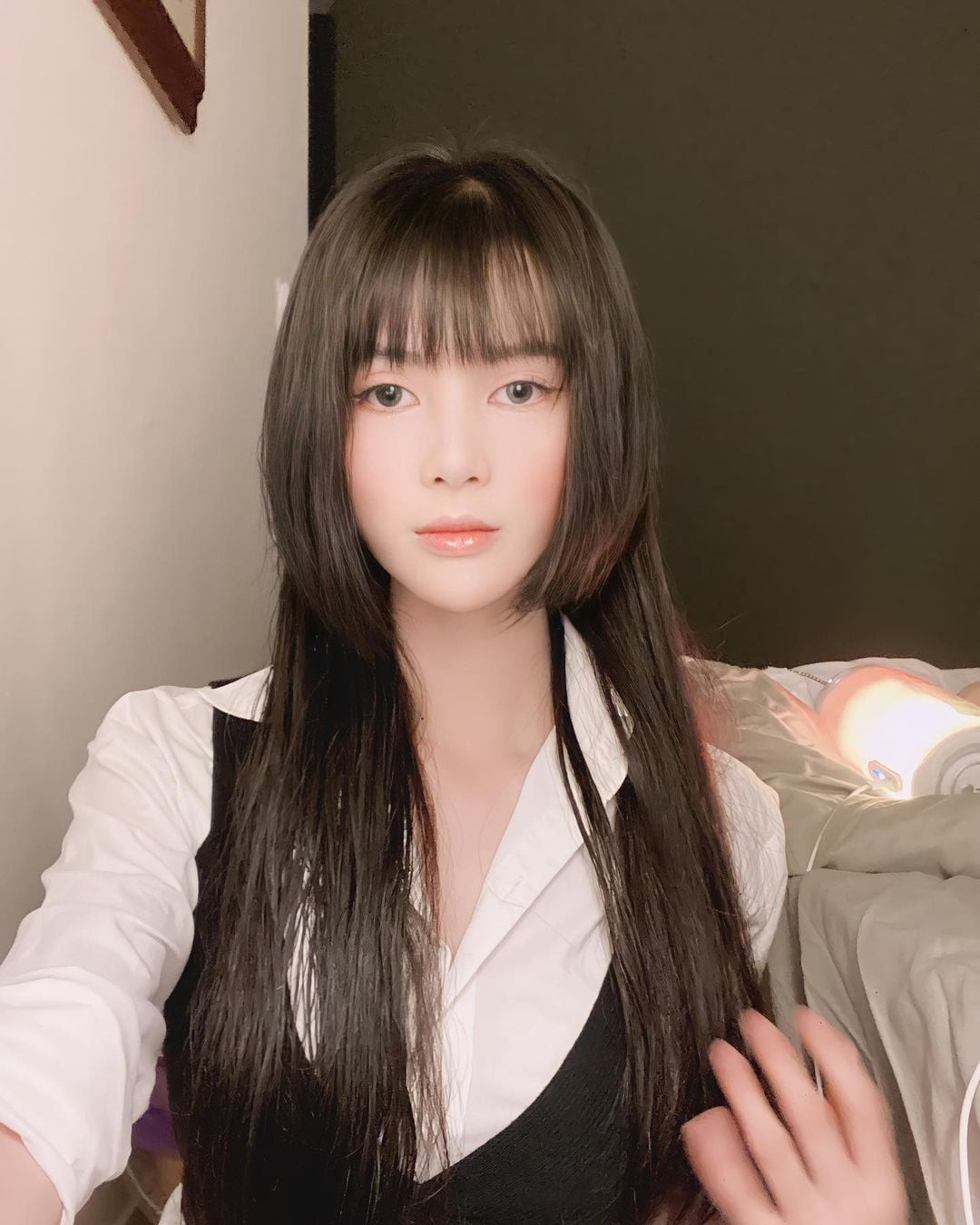 Hot girl quê Yên Bái hiện có tài khoản TikTok sở hữu lượt theo dõi "khủng". Mỗi bài đăng của Diệu Linh đều nhận về hàng chục ngàn lượt tương tác yêu thích.