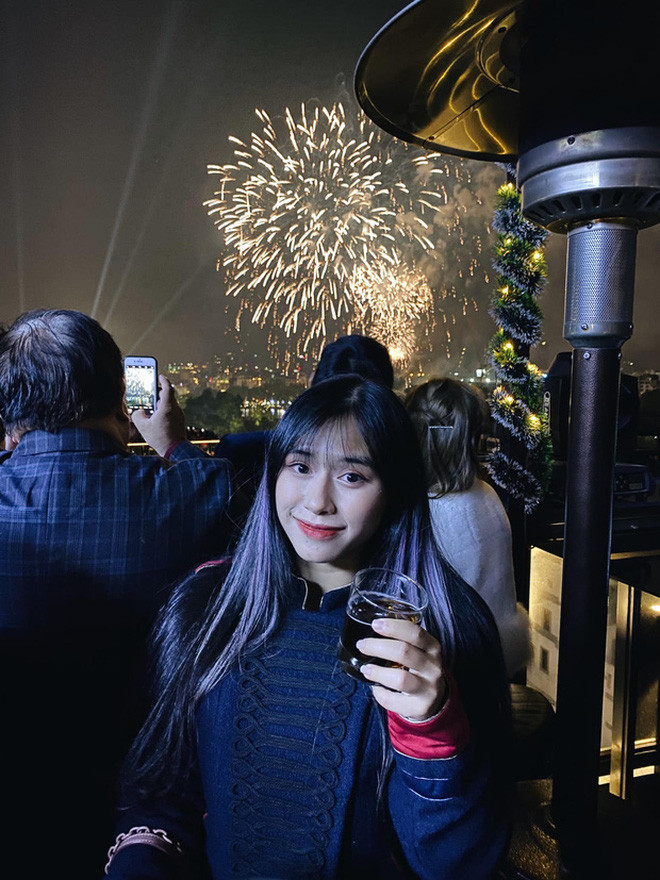 Có thể nói, sau 4 năm "bỗng dưng nổi tiếng", "hot girl Táo Quân" Diệp Anh đã có sự thay đổi về cuộc sống.