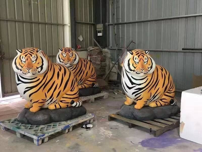 Trên MXH cũng xuất hiện khá nhiều hình ảnh về những linh vật năm Nhâm Dần trông chẳng khác nào một chú mèo béo dễ thương.