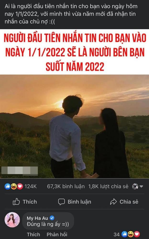 Mới đây, cô giáo xinh đẹp bất ngờ bình luận :"Đúng là người ấy" dưới bài đăng có nội dung : "Người đầu tiên nhắn tin cho bạn vào ngày 1/1/2022 sẽ là người bên bạn suốt năm 2022" gây chú ý.