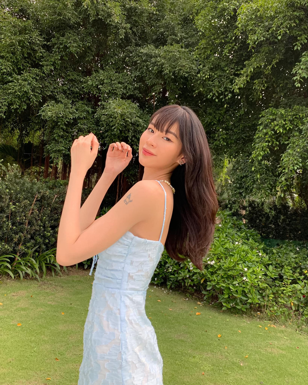 Quán quân The Face 2016 còn được nhận xét là ngày càng hoàn thiện về vóc dáng và nhan sắc sau khi vướng tin đồn hẹn hò. Ảnh: FBNV