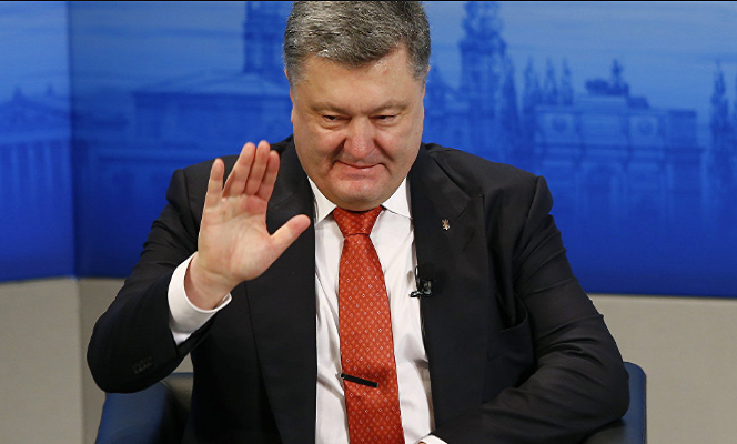 Trong khoảng thời gian từ tháng 10/2009 đến tháng 3/2010, ông Poroshenko là Bộ trưởng Ngoại giao Ukraine, dưới thời cựu Thủ tướng Yulia Tymoshenko. Ảnh: Sputnik.