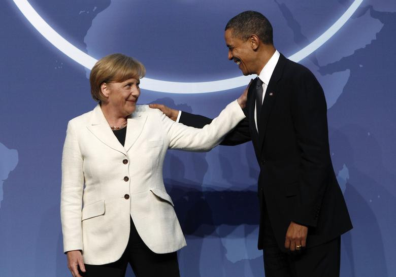 Tổng thống Obama chào đón Thủ tướng Đức Merkel tới dự hội nghị an ninh hạt nhân ở thủ đô Washington ngày 12/4/2010.